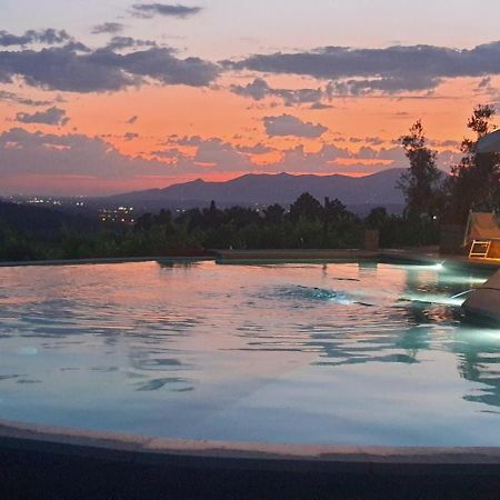 Villa In Campagna Costa Al Bagno 蒙托伯里茵瓦亚 外观 照片