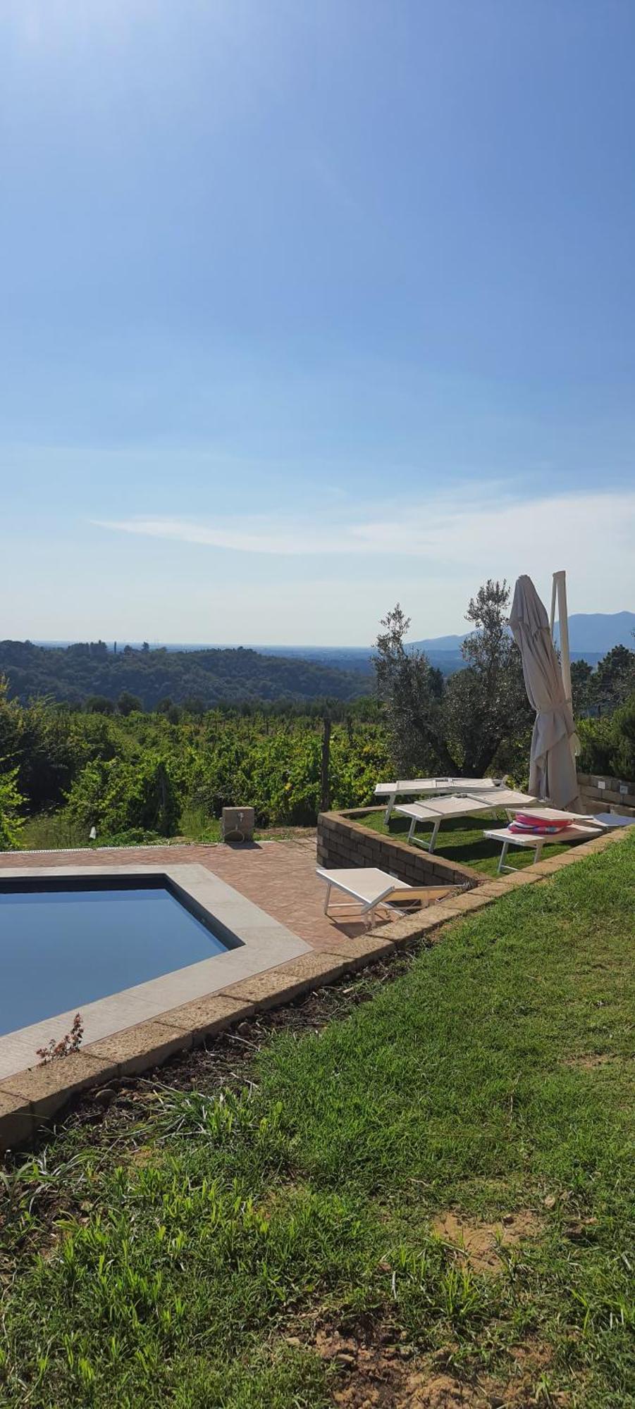 Villa In Campagna Costa Al Bagno 蒙托伯里茵瓦亚 外观 照片