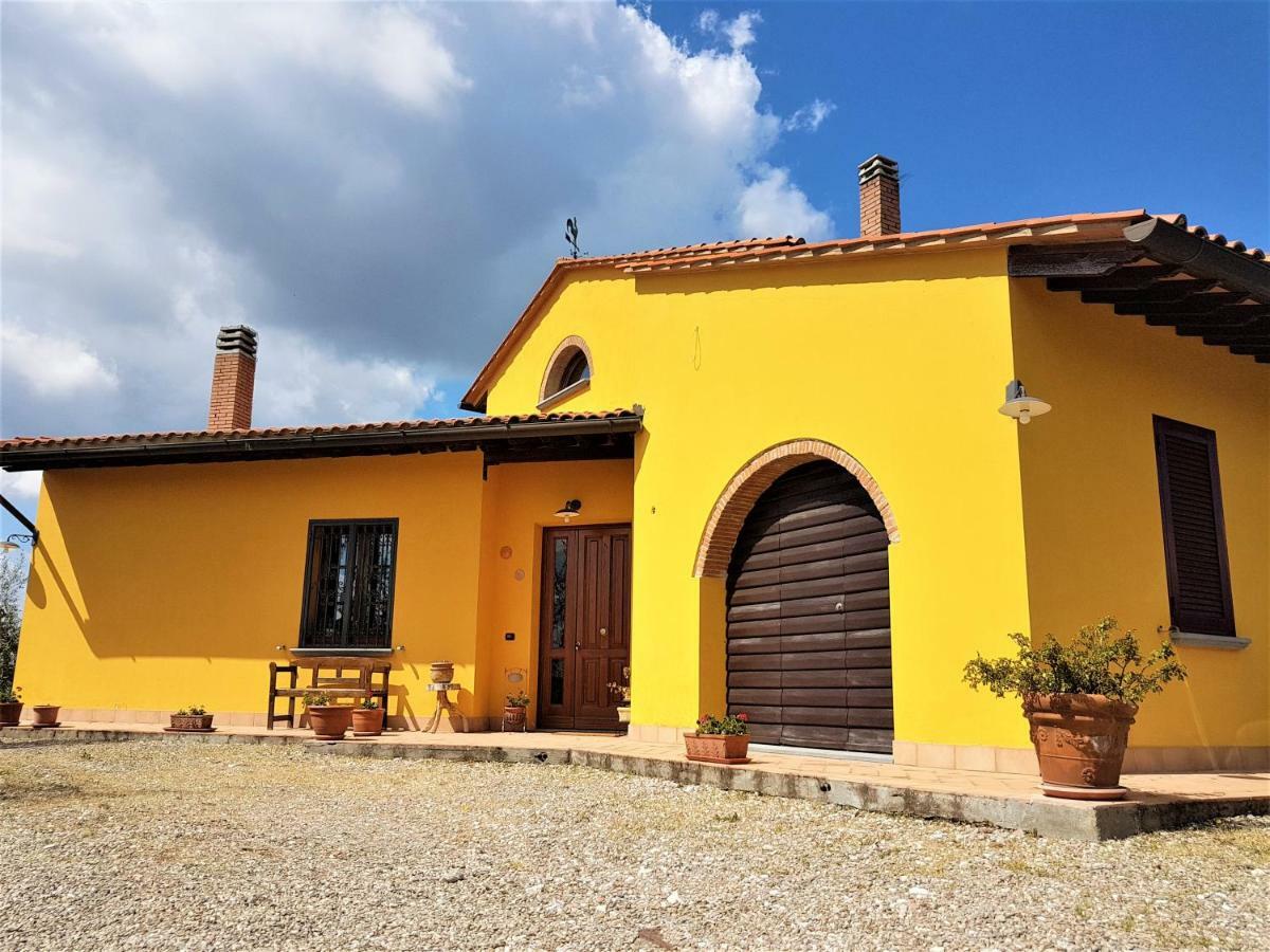 Villa In Campagna Costa Al Bagno 蒙托伯里茵瓦亚 外观 照片